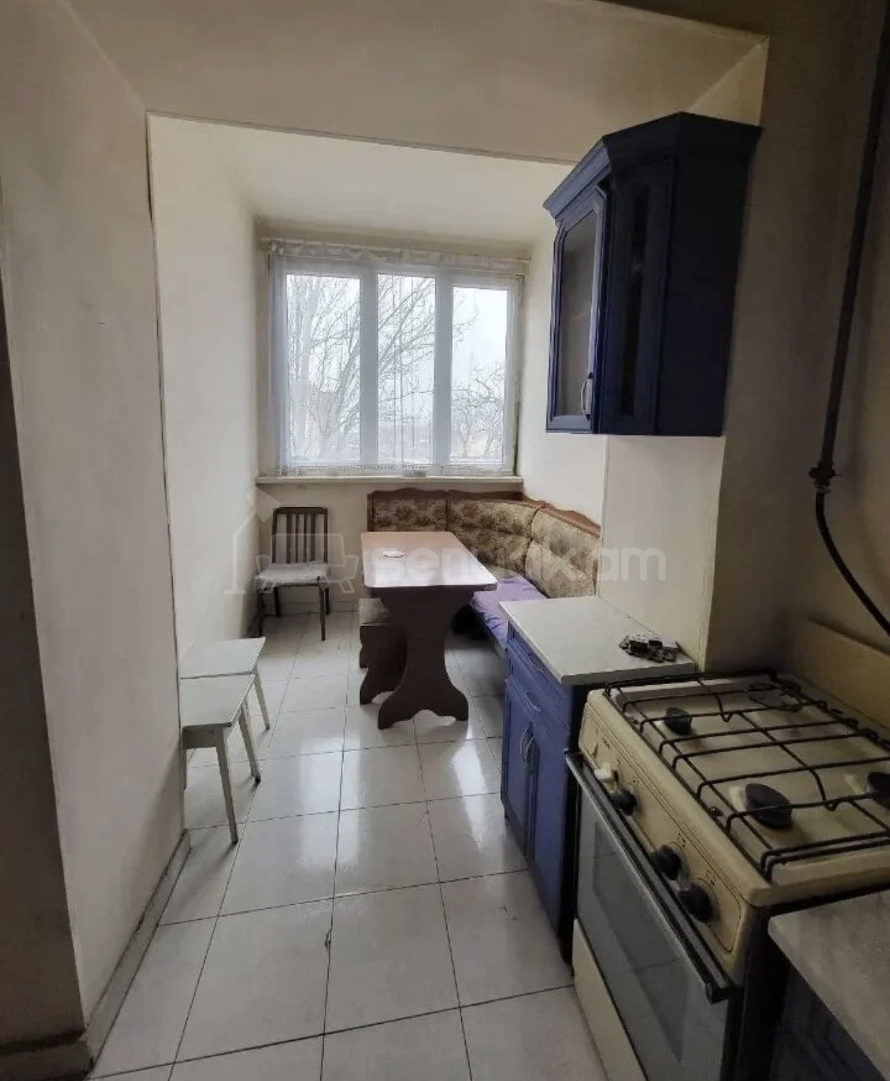 1 Սենյականոց Բնակարան Քարե Շենքում, 45քմ, 3/5 հարկ, Կապիտալ Վերանորոգված, Կահավորված