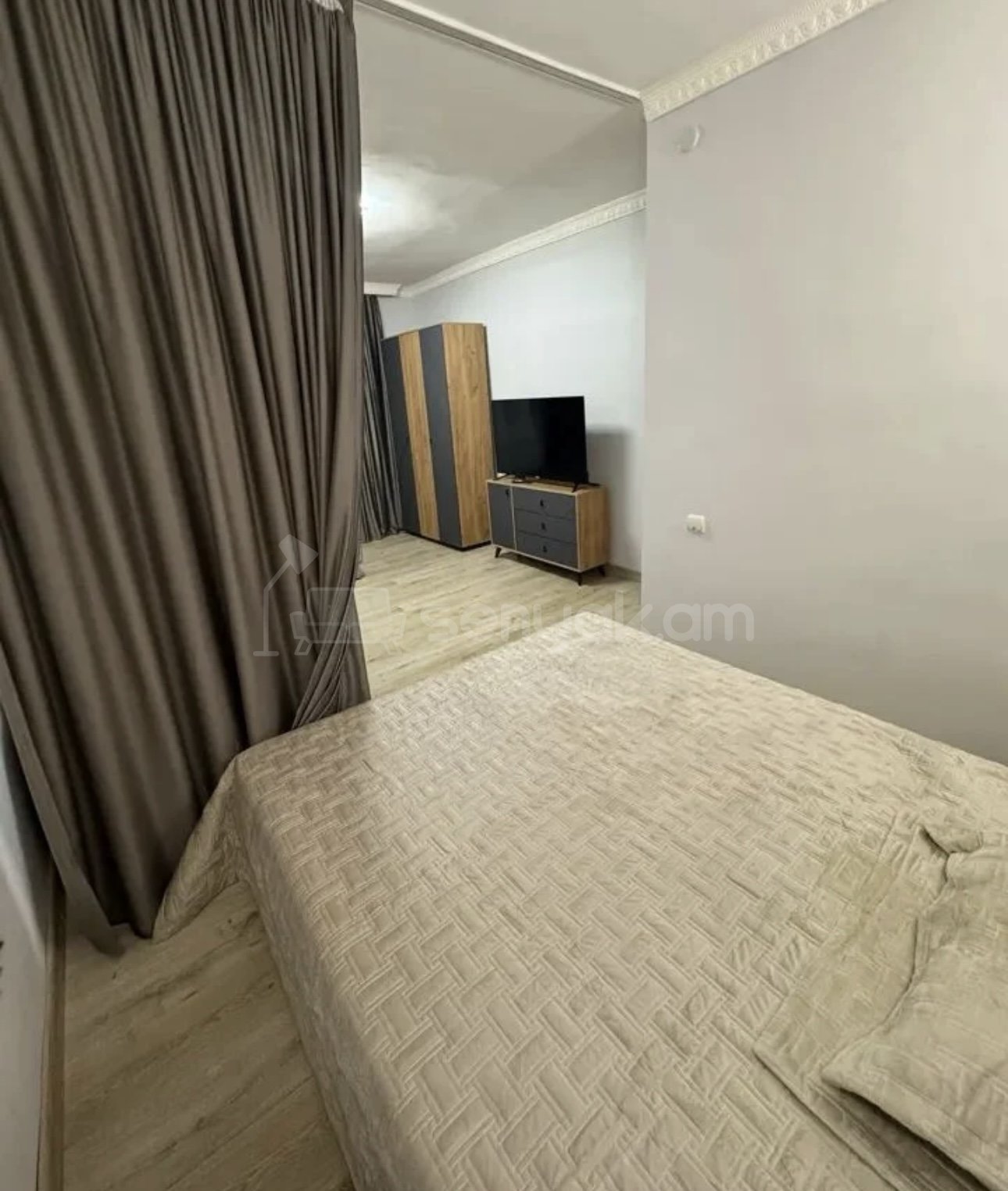 1 Սենյականոց Բնակարան, 40քմ, 12/12 հարկ, Կոսմետիկ Վերանորոգված, Կահավորված