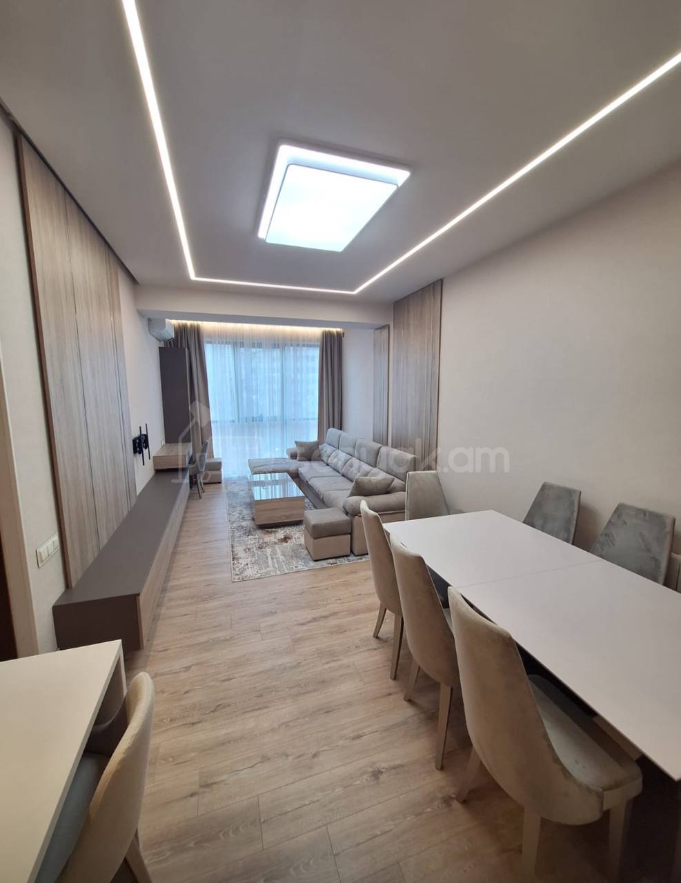 2 Սենյականոց Բնակարան Նորակառույցում, 60քմ, 4/14 հարկ, Դիզայներական Վերանորոգված, Կահավորված, Արևկող