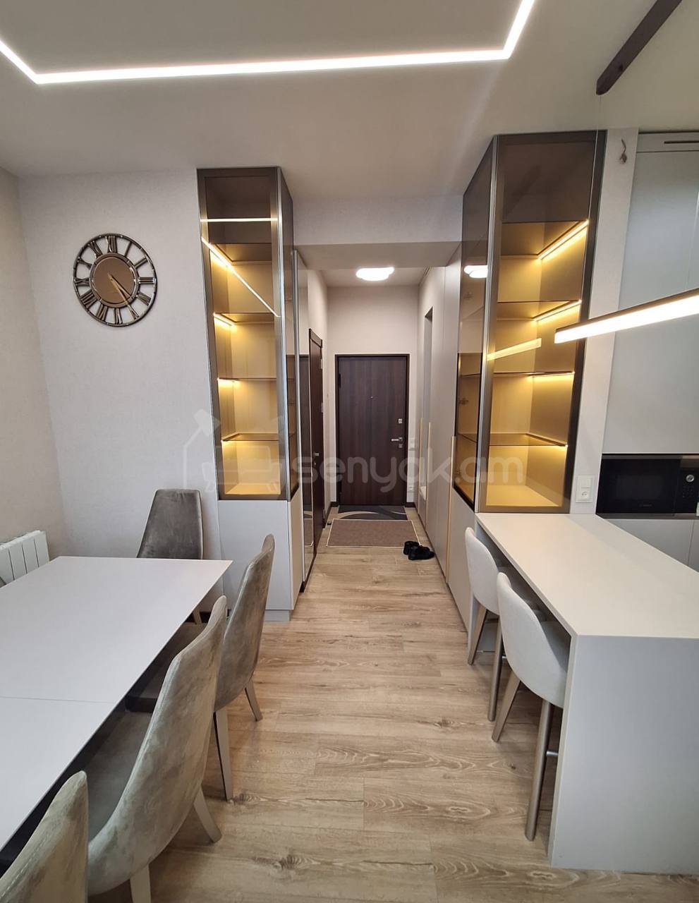 2 Սենյականոց Բնակարան Նորակառույցում, 60քմ, 4/14 հարկ, Դիզայներական Վերանորոգված, Կահավորված, Արևկող