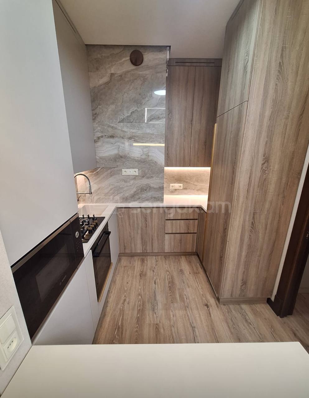 2 Սենյականոց Բնակարան Նորակառույցում, 60քմ, 4/14 հարկ, Դիզայներական Վերանորոգված, Կահավորված, Արևկող