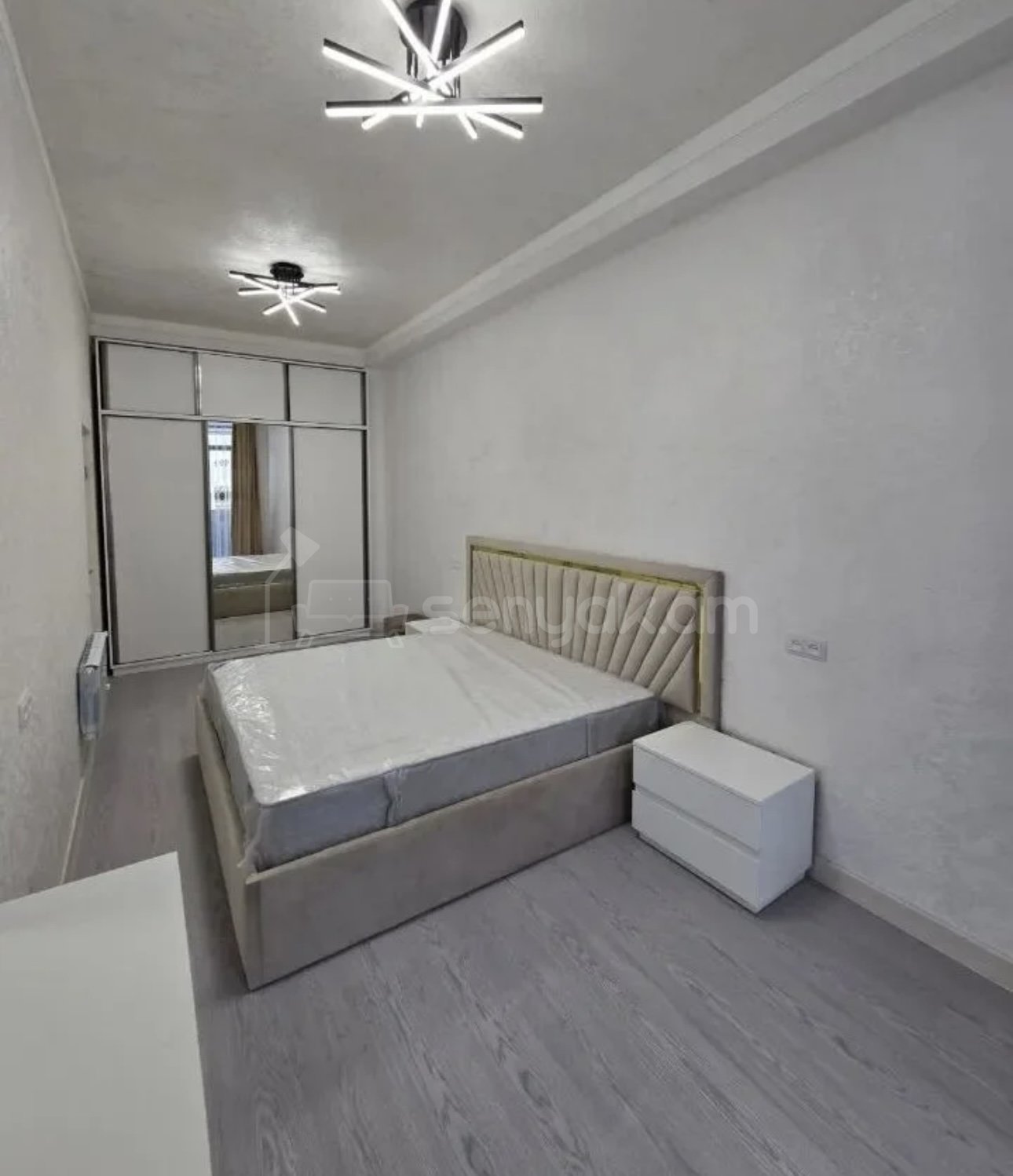 2 Սենյականոց Բնակարան Նորակառույցում, 58քմ, 8/19 հարկ, Դիզայներական Վերանորոգված, Կահավորված