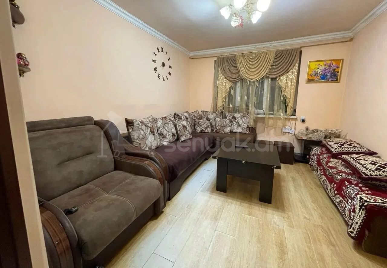 2 Սենյականոց Բնակարան, 58քմ, 2/4 հարկ, Նորմալ Վիճակում