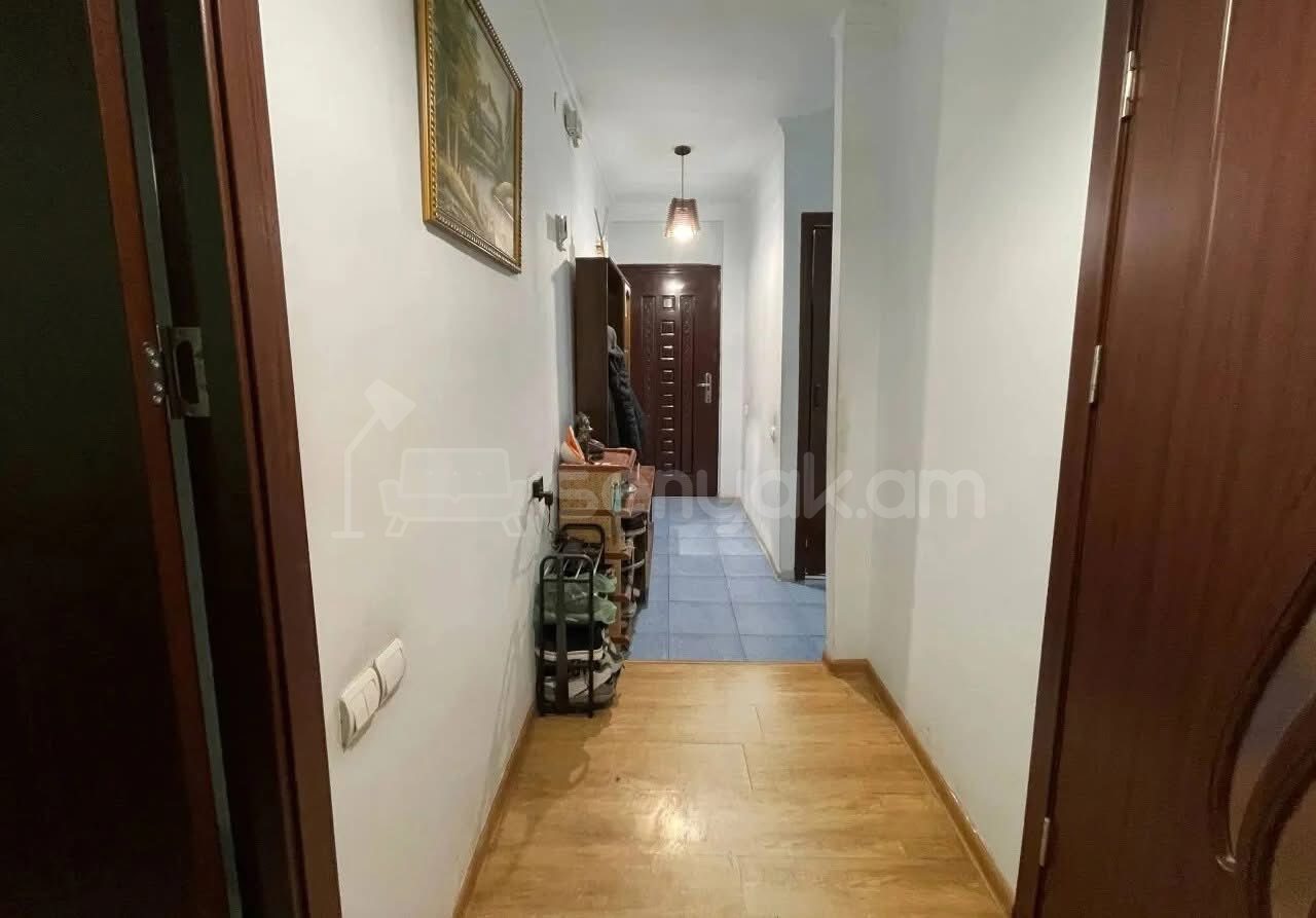 2 Սենյականոց Բնակարան, 58քմ, 2/4 հարկ, Նորմալ Վիճակում