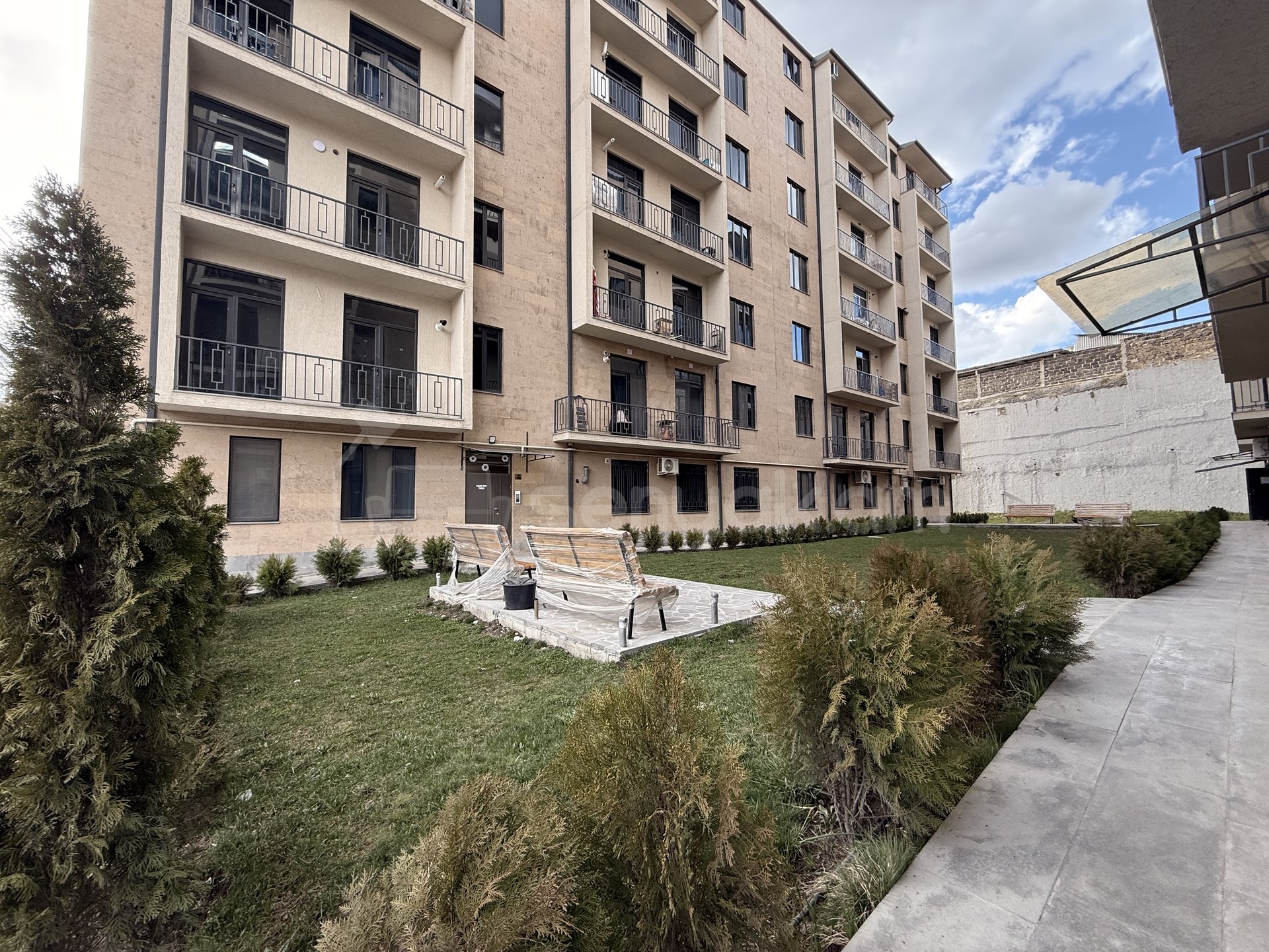 3 Սենյականոց Բնակարան Նորակառույցում, 79քմ, 4/7 հարկ, Կապիտալ Վերանորոգված, Կահավորված, Արևկող