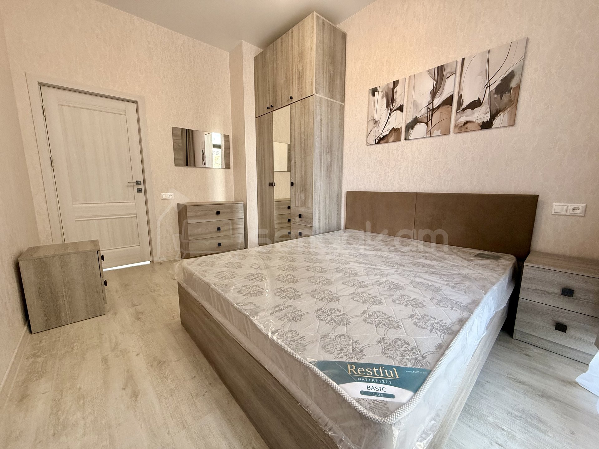 3 Սենյականոց Բնակարան Նորակառույցում, 79քմ, 4/7 հարկ, Կապիտալ Վերանորոգված, Կահավորված, Արևկող