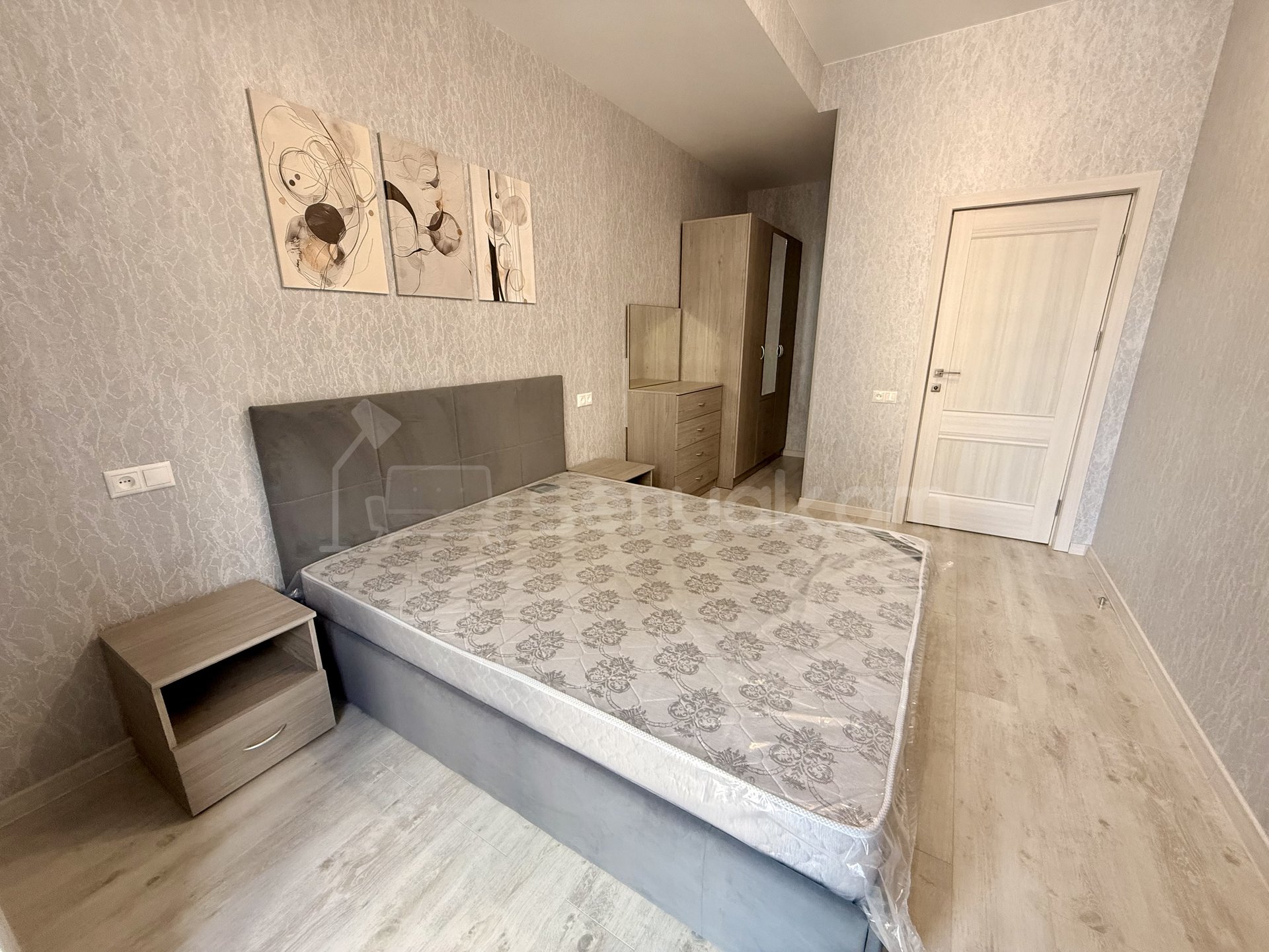 3 Սենյականոց Բնակարան Նորակառույցում, 79քմ, 4/7 հարկ, Կապիտալ Վերանորոգված, Կահավորված, Արևկող