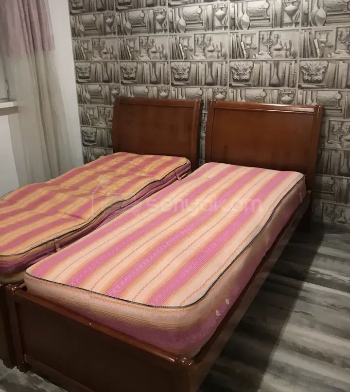 2 Սենյականոց Բնակարան Քարե Շենքում, 62քմ, 3/5 հարկ, Կապիտալ Վերանորոգված, Կահավորված