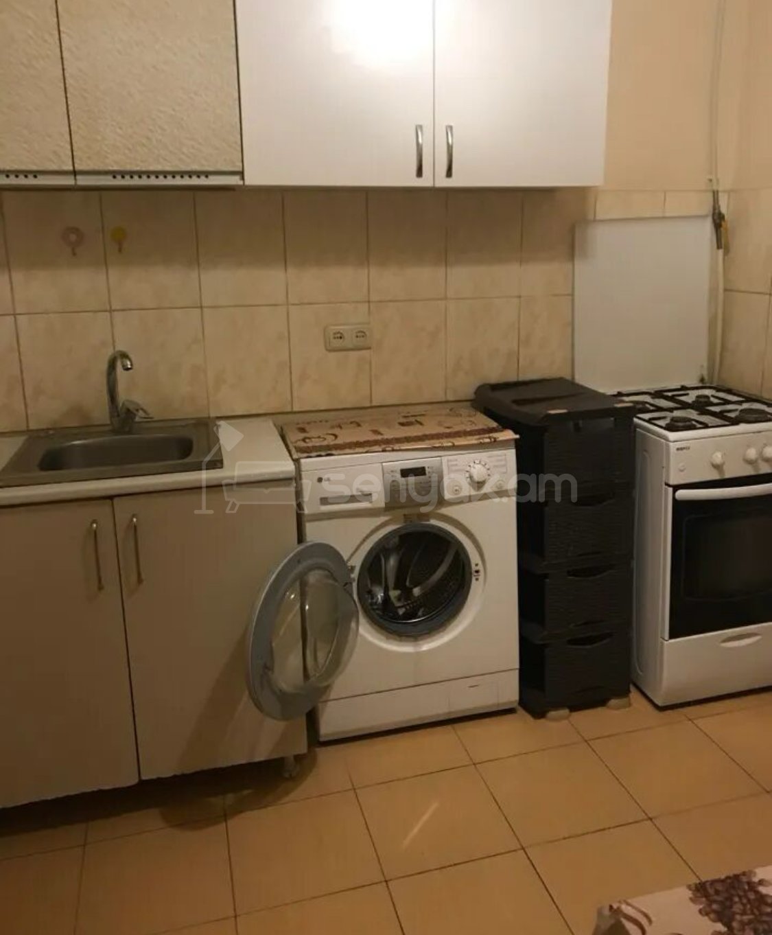 3 Սենյականոց Բնակարան, 63քմ, 4/12 հարկ, Կապիտալ Վերանորոգված, Կահավորված