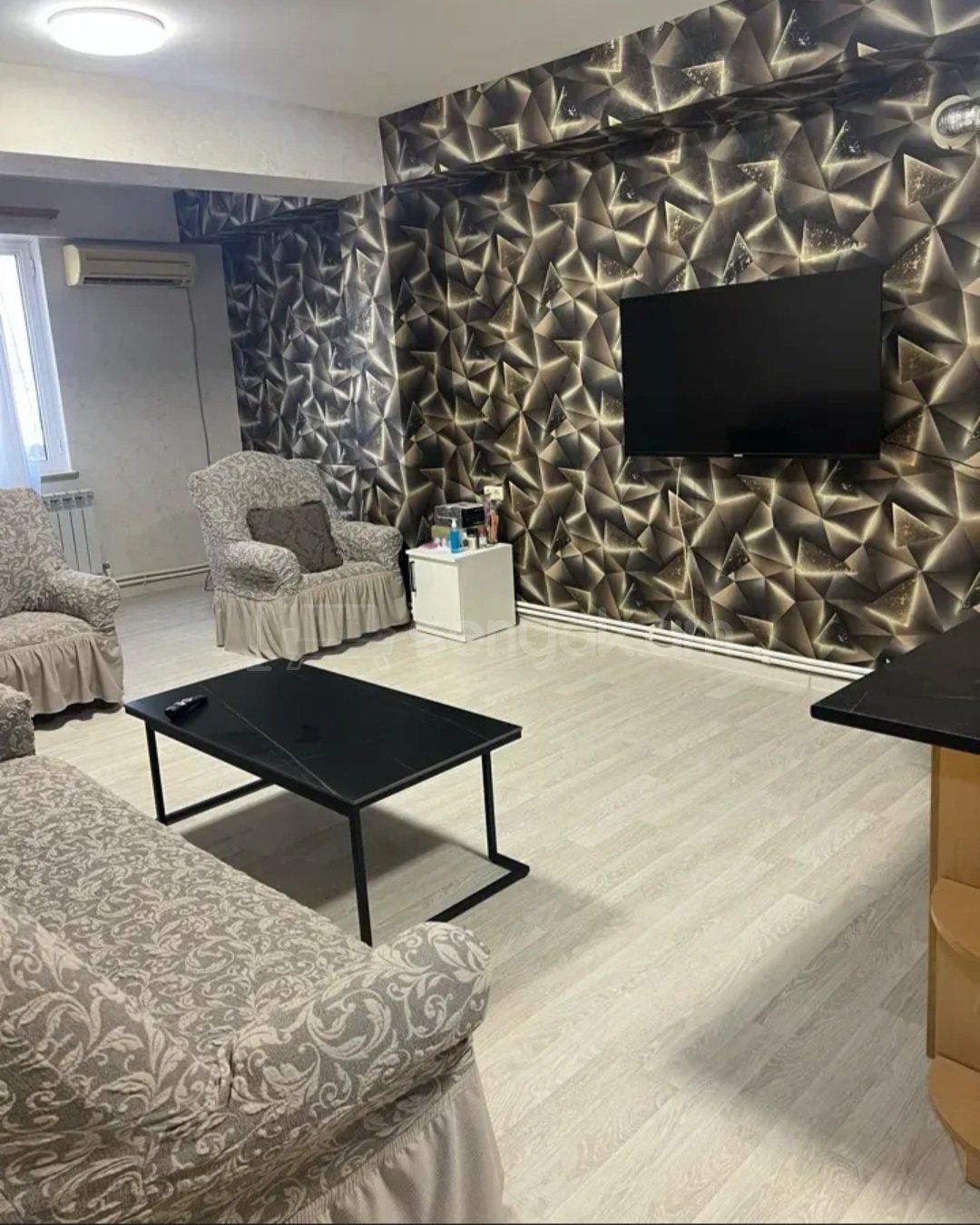 2 Սենյականոց Բնակարան, 60քմ, 9/11 հարկ, Կապիտալ Վերանորոգված, Կահավորված, Արևկող