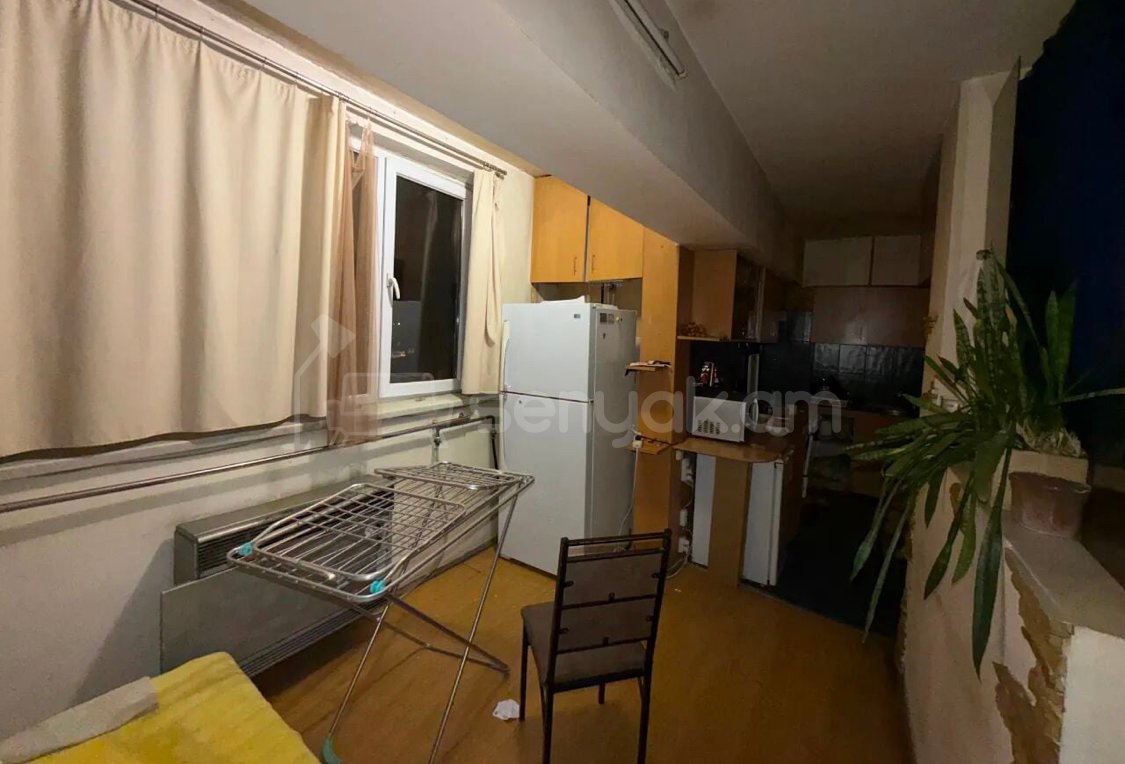 3 Սենյականոց Բնակարան, 78քմ, 2/11 հարկ, Կոսմետիկ Վերանորոգված