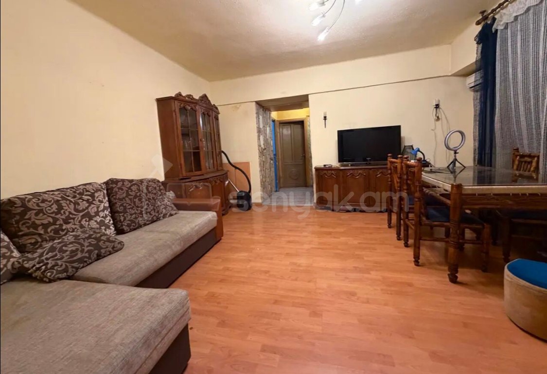 3 Սենյականոց Բնակարան, 78քմ, 2/11 հարկ, Կոսմետիկ Վերանորոգված