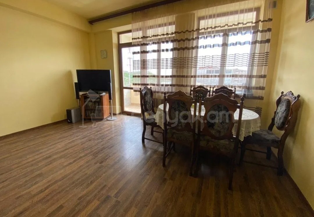 1 Սենյականոց Բնակարան, 51քմ, 5/6 հարկ, Կապիտալ Վերանորոգված, Կահավորված, Արևկող