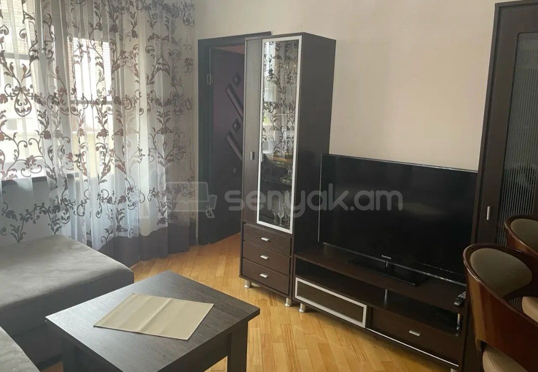 4 Սենյականոց Բնակարան Նորակառույցում, 95քմ, 4/9 հարկ, Կապիտալ Վերանորոգված