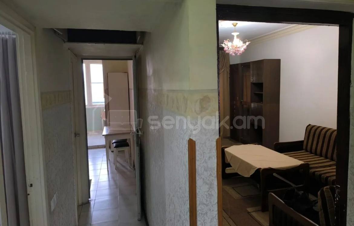 2 Սենյականոց Բնակարան Քարե Շենքում, 64քմ, 3/5 հարկ, Նորմալ Վիճակում, Կահավորված