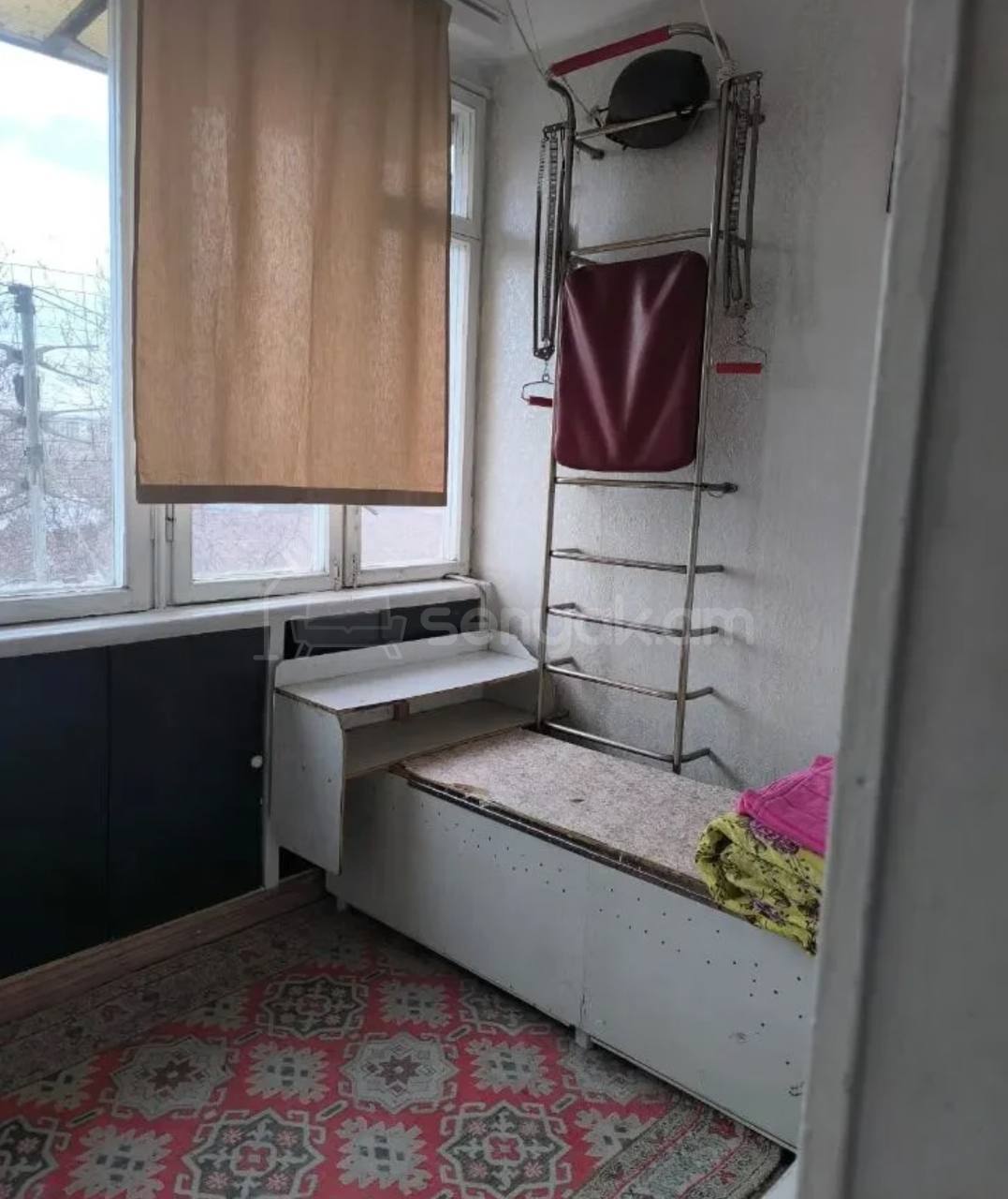 2 Սենյականոց Բնակարան Քարե Շենքում, 64քմ, 3/5 հարկ, Նորմալ Վիճակում, Կահավորված, Արևկող