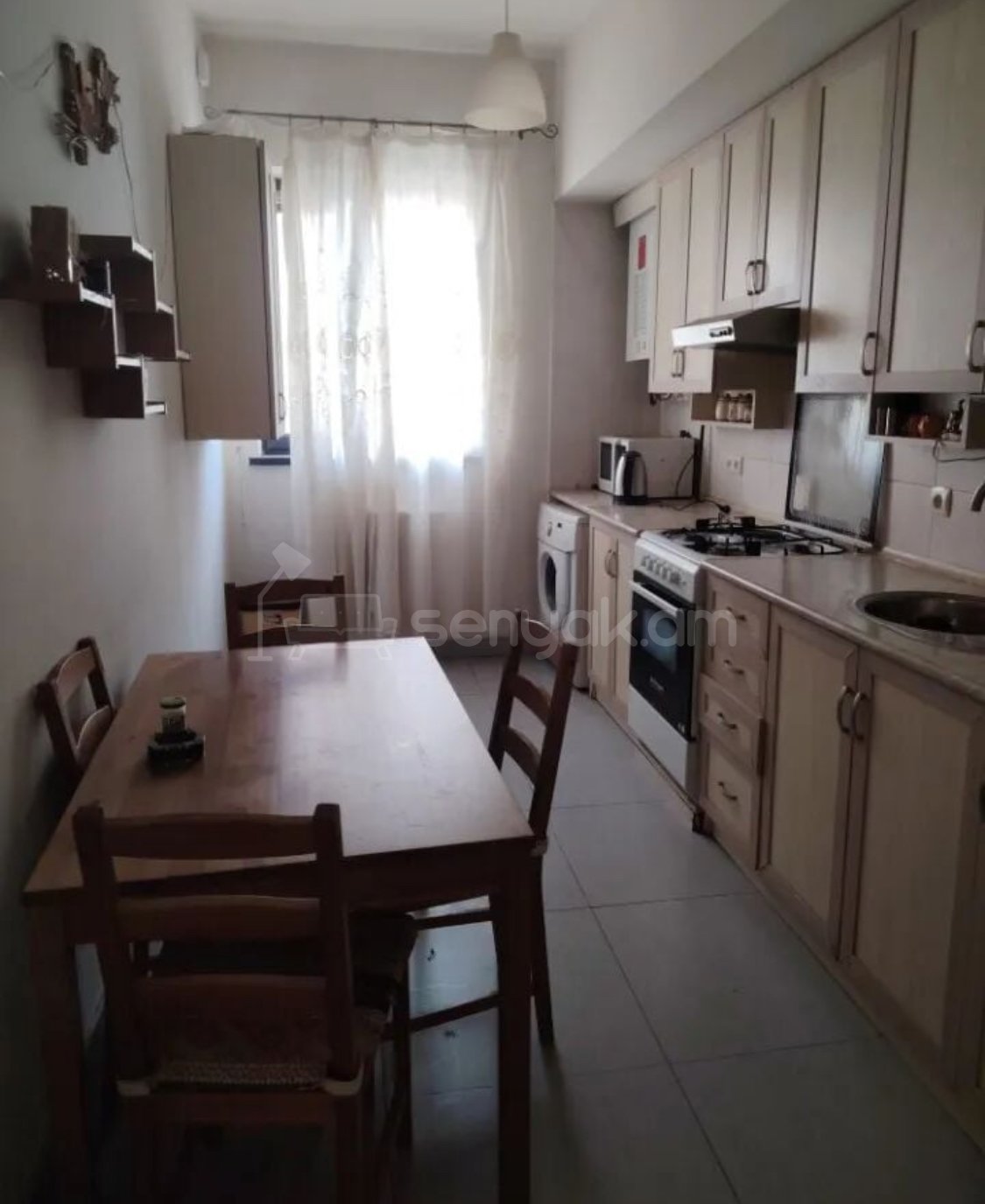 3 Սենյականոց Բնակարան Նորակառույցում, 82քմ, 4/8 հարկ, Կապիտալ Վերանորոգված