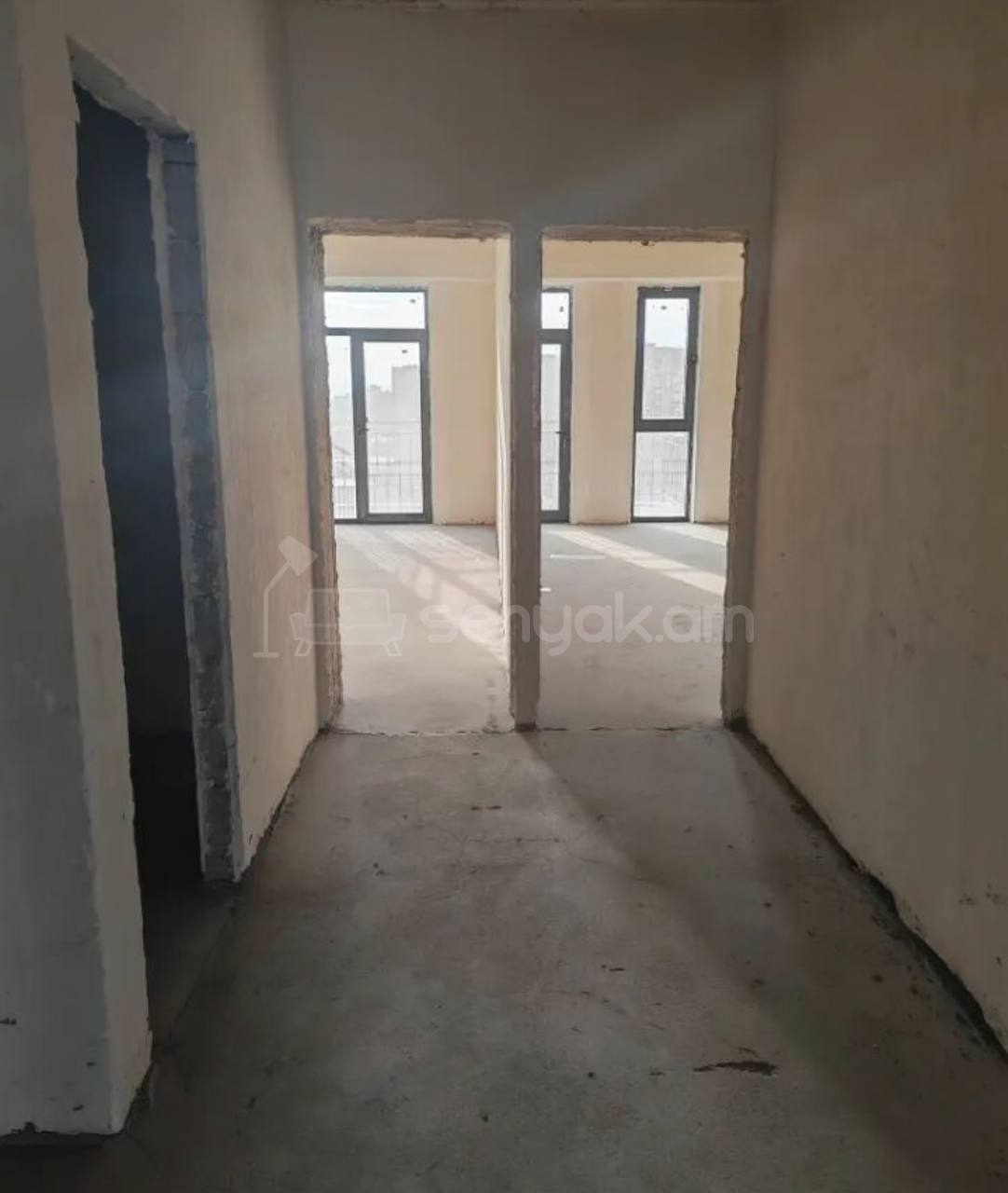 3 Սենյականոց Բնակարան, 109քմ, 13/18 հարկ, Զրոյական Վիճակում