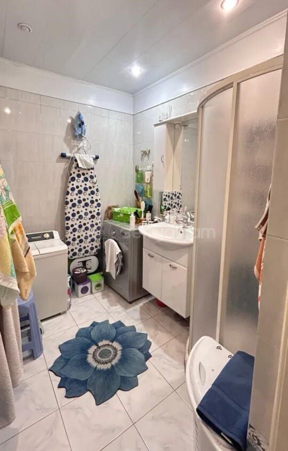 3 Սենյականոց Բնակարան Քարե Շենքում, 108քմ, 2/5 հարկ, Կապիտալ Վերանորոգված