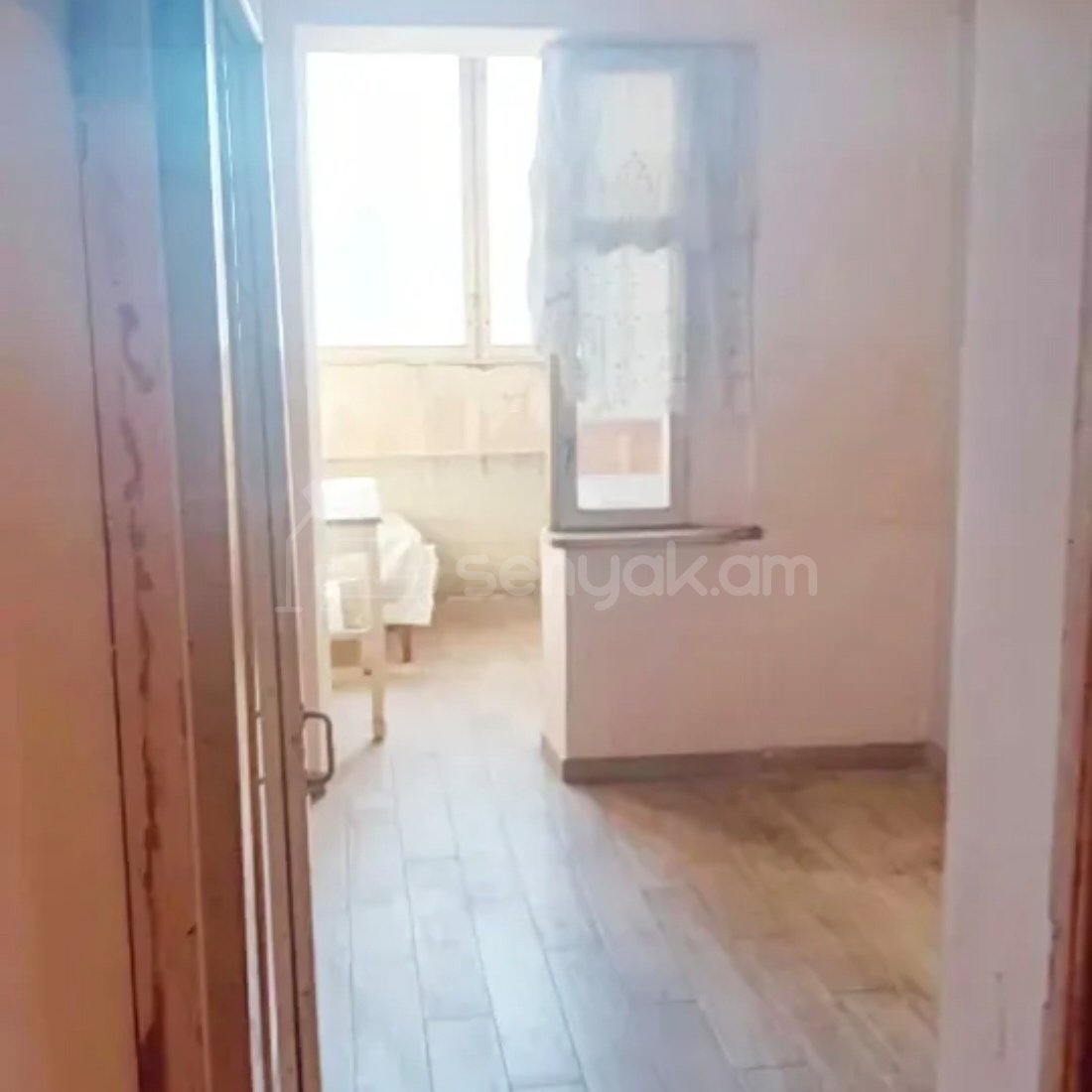 2 Սենյականոց Բնակարան, 46քմ, 7/9 հարկ, Պետական Վիճակում