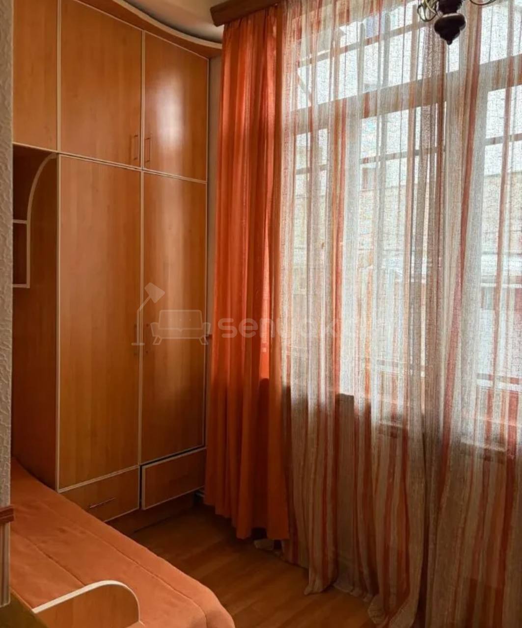 3 Սենյականոց Բնակարան Քարե Շենքում, 65քմ, 2/5 հարկ, Կոսմետիկ Վերանորոգված, Կահավորված, Արևկող