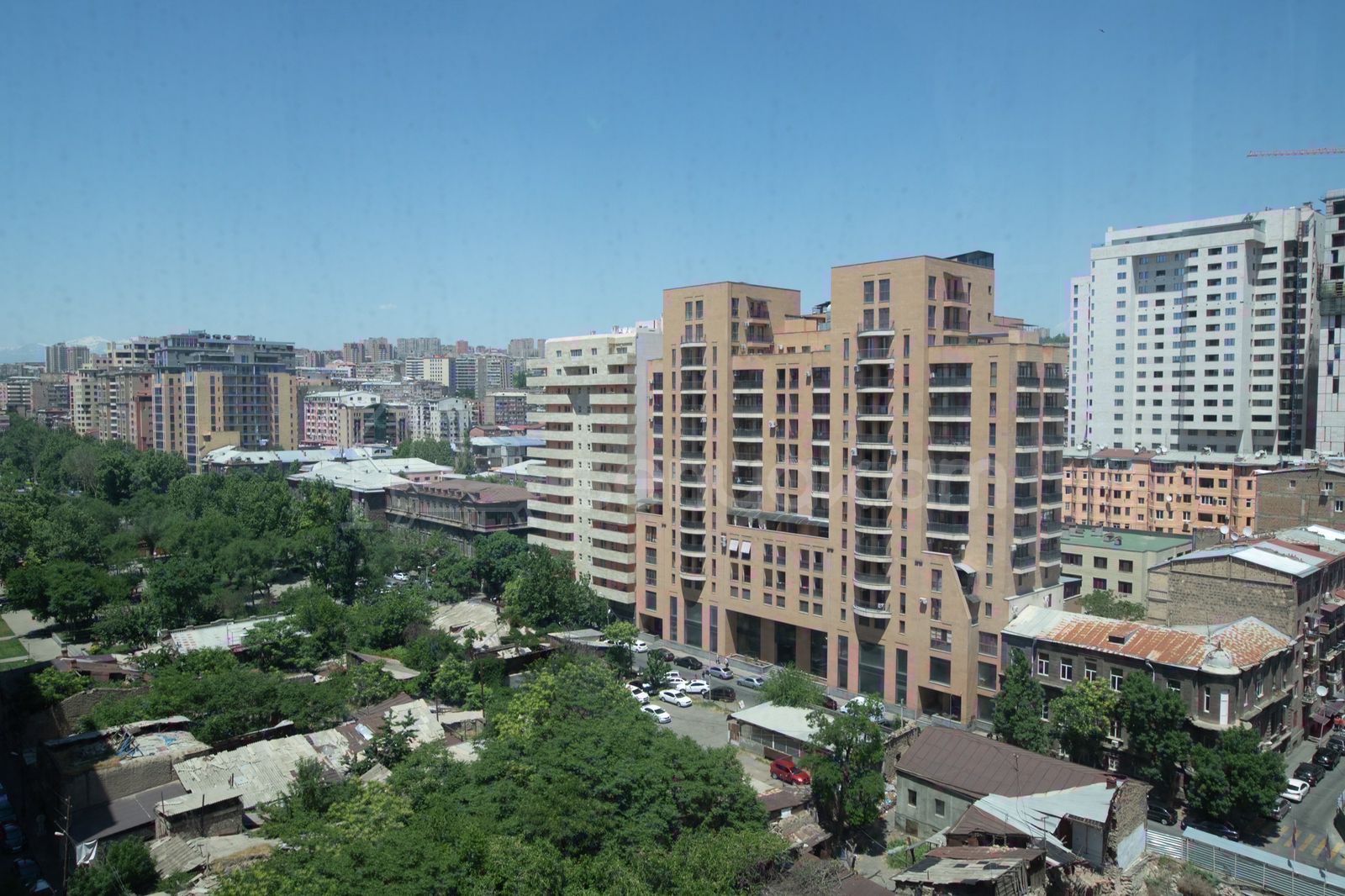 2 Սենյականոց Բնակարան Նորակառույցում, 42քմ, 12/16 հարկ, Դիզայներական Վերանորոգված