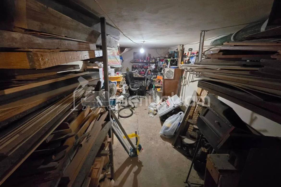 4 Սենյականոց Բնակարան Քարե Շենքում, 91քմ, 1/4 հարկ, Կապիտալ Վերանորոգված