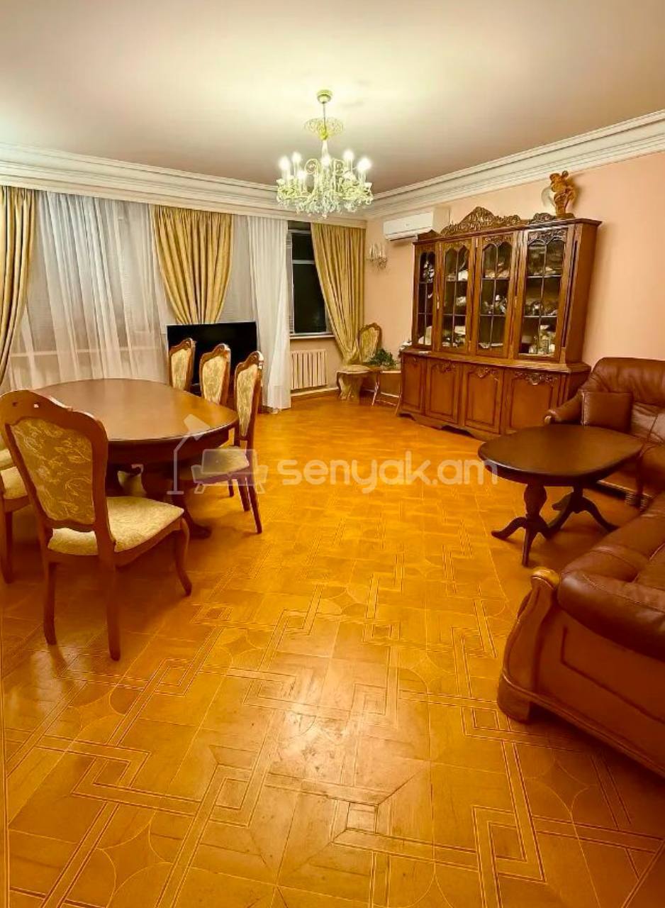 4 Սենյականոց Բնակարան, 100քմ, 3/9 հարկ, Կապիտալ Վերանորոգված