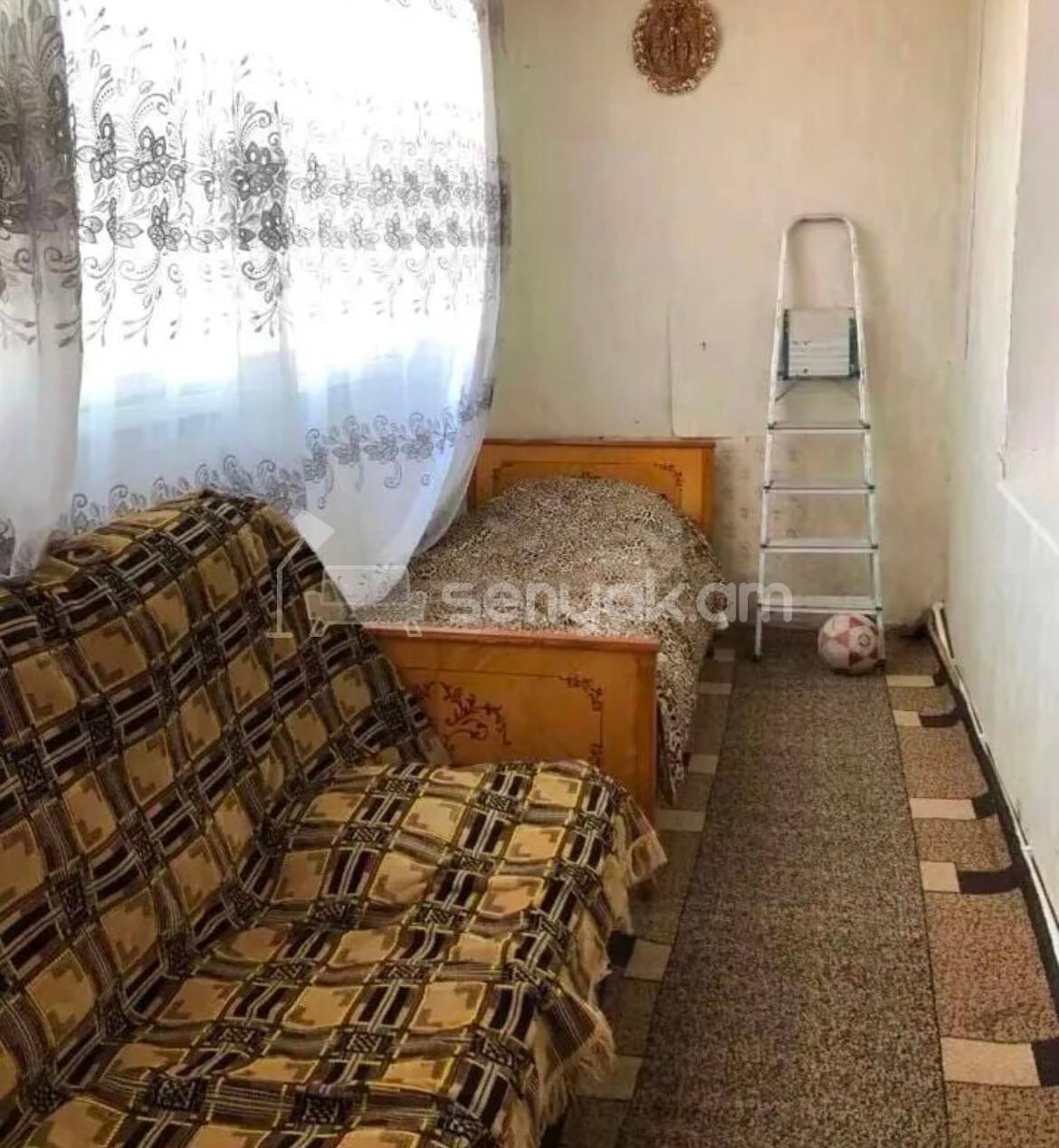 3 Սենյականոց Բնակարան, 100քմ, 9/9 հարկ, Նորմալ Վիճակում