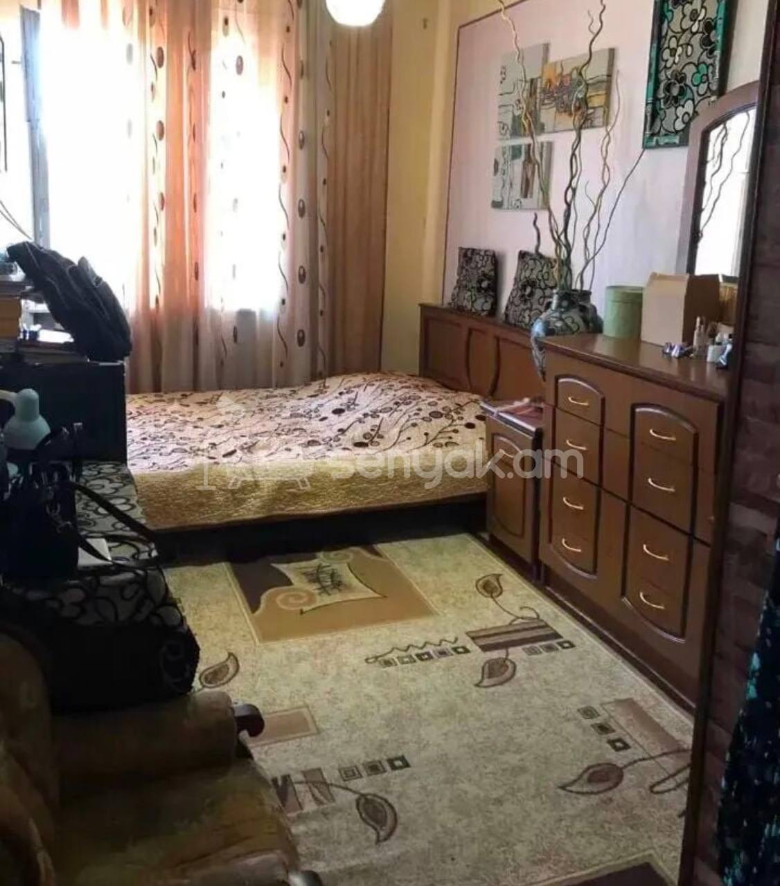 3 Սենյականոց Բնակարան, 100քմ, 9/9 հարկ, Նորմալ Վիճակում