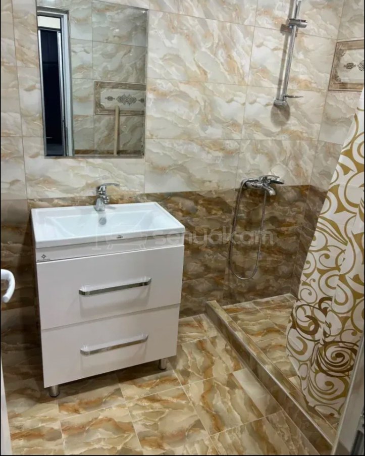 4 Սենյականոց Բնակարան, 100քմ, 8/9 հարկ, Կապիտալ Վերանորոգված, Կահավորված