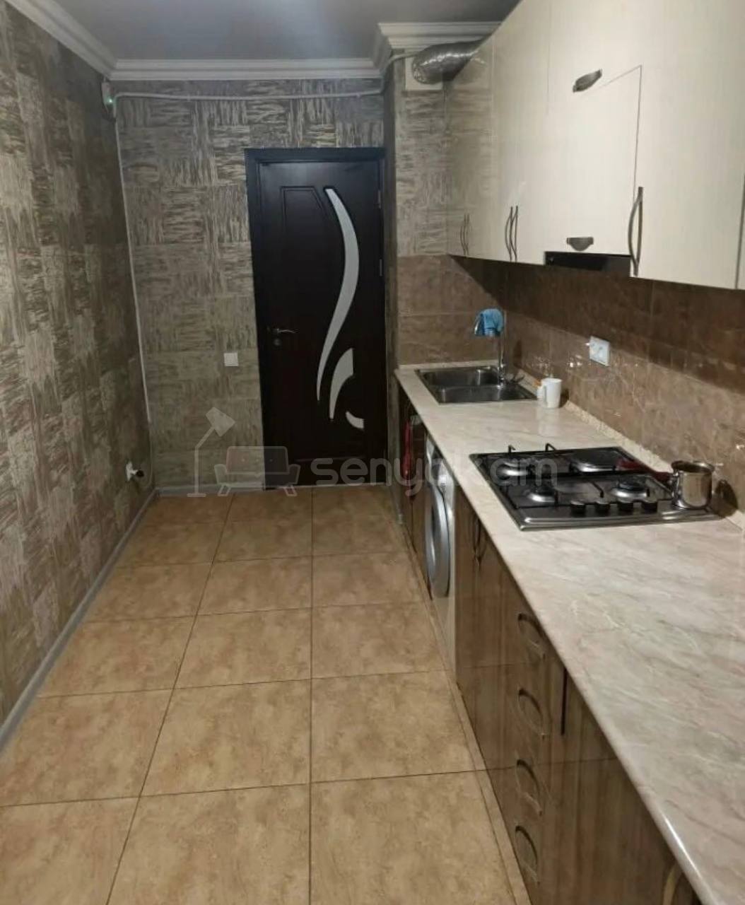 3 Սենյականոց Բնակարան, 100քմ, 8/14 հարկ, Կապիտալ Վերանորոգված, Կահավորված