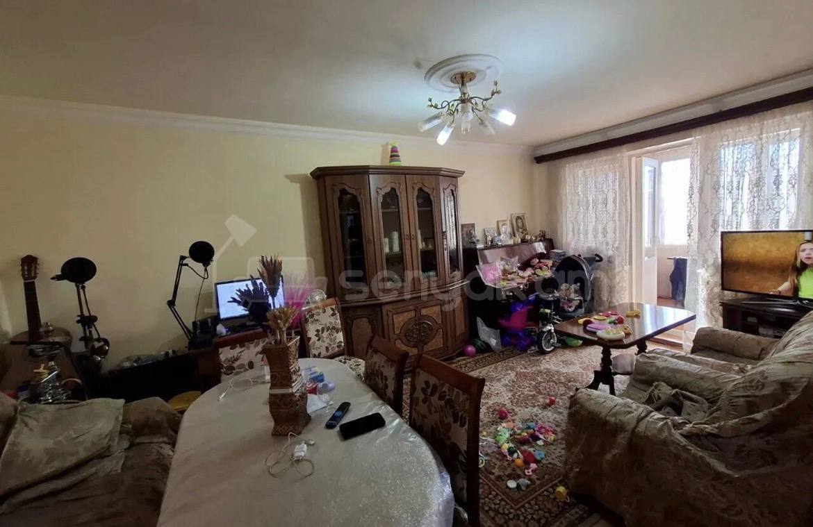 2 Սենյականոց Բնակարան Քարե Շենքում, 50քմ, 4/4 հարկ, Կապիտալ Վերանորոգված