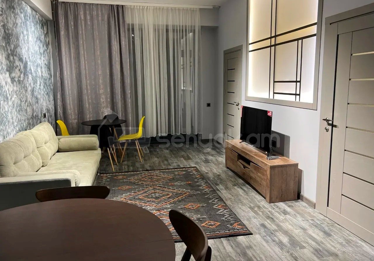 3 Սենյականոց Բնակարան Նորակառույցում, 74քմ, 2/18 հարկ, Դիզայներական Վերանորոգված, Կահավորված, Արևկող