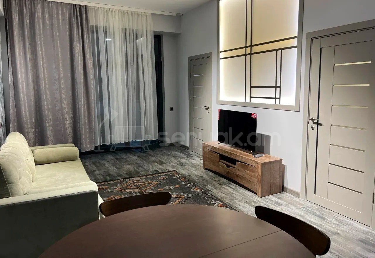 3 Սենյականոց Բնակարան Նորակառույցում, 74քմ, 2/18 հարկ, Դիզայներական Վերանորոգված, Կահավորված, Արևկող