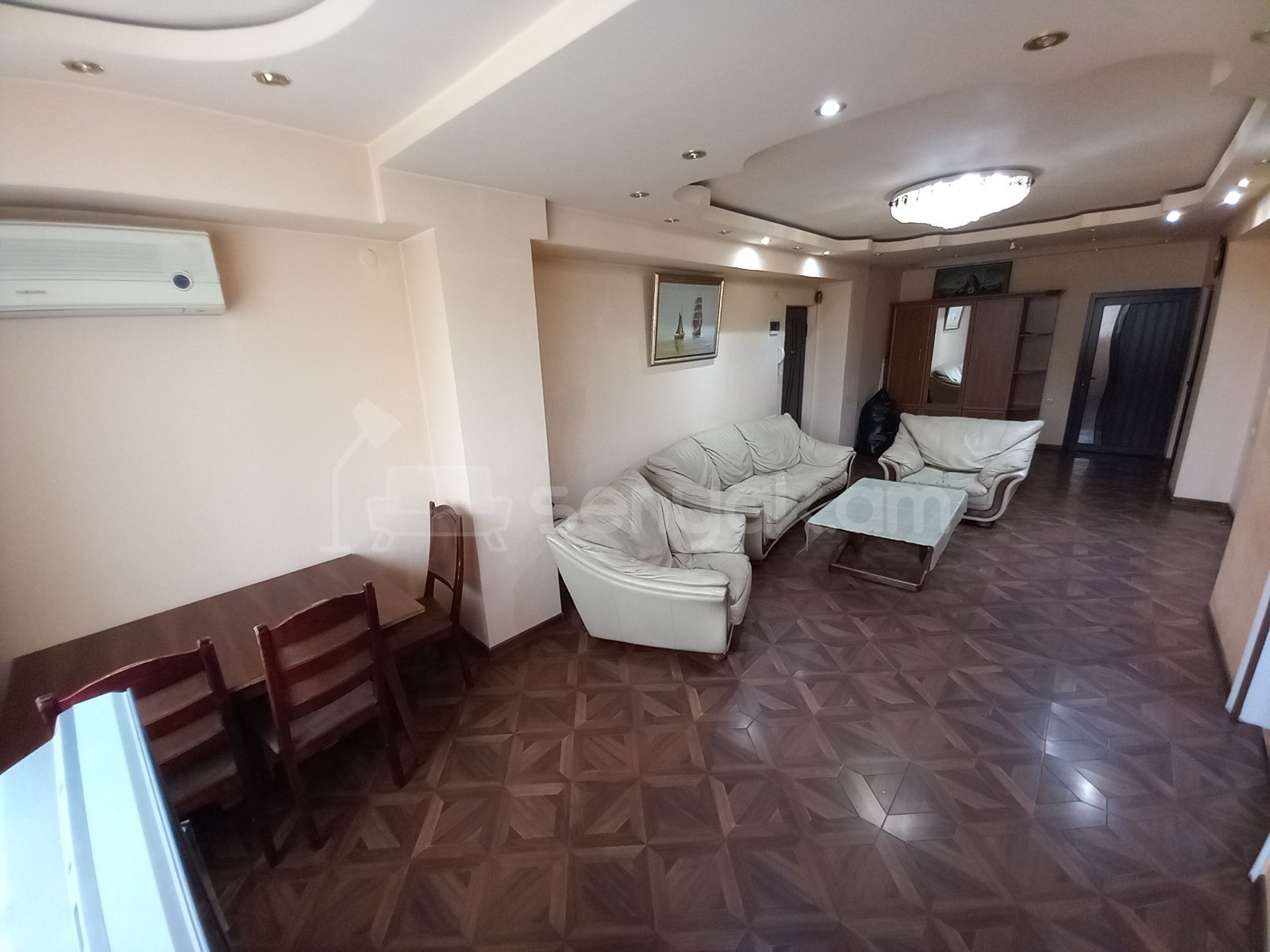 3 Սենյականոց Բնակարան, 91քմ, 2/9 հարկ, Կապիտալ Վերանորոգված