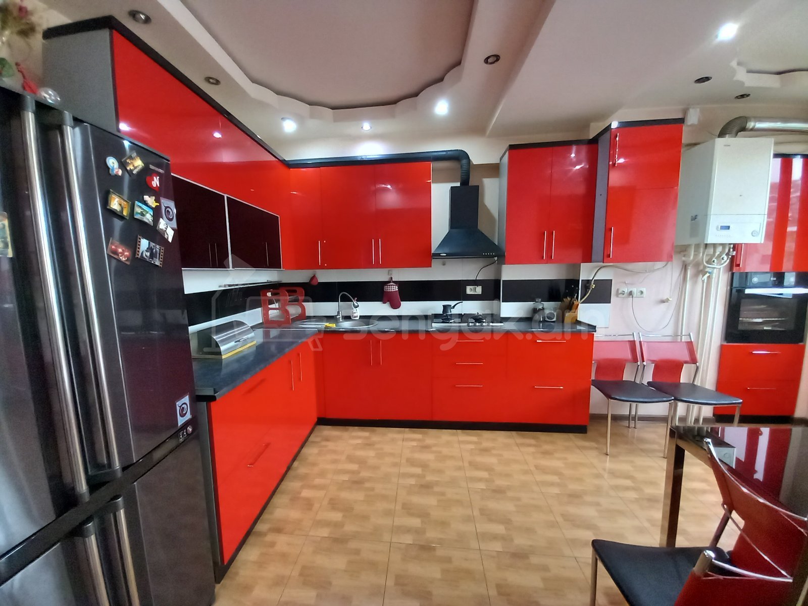 3 Սենյականոց Բնակարան, 91քմ, 2/9 հարկ, Կապիտալ Վերանորոգված