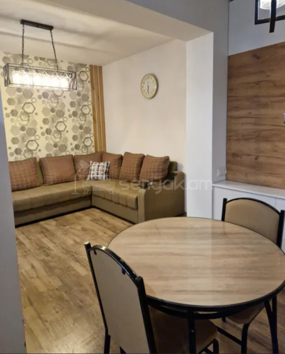 2 Սենյականոց Բնակարան, 50քմ, 5/9 հարկ, Կապիտալ Վերանորոգված, Կահավորված, Արևկող