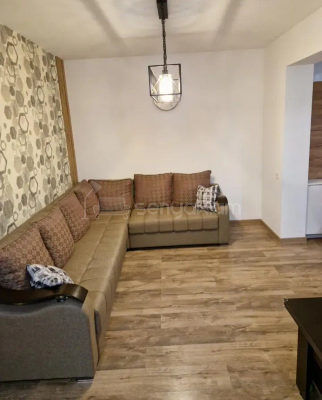 2 Սենյականոց Բնակարան, 50քմ, 5/9 հարկ, Կապիտալ Վերանորոգված, Կահավորված, Արևկող