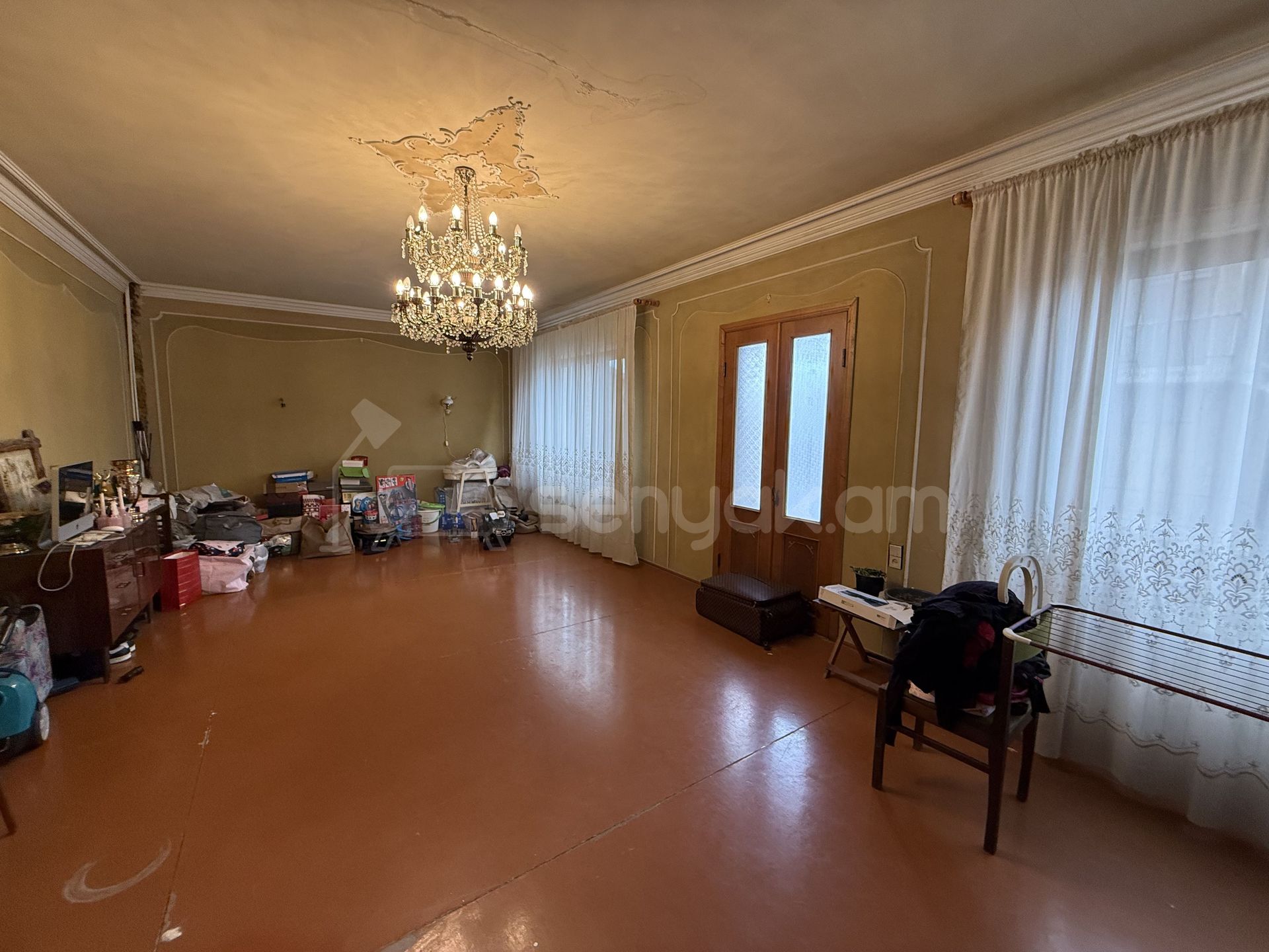 6 Սենյականոց Սեփական Տուն, 300քմ, Կապիտալ Վերանորոգված, Ավտոտնակով