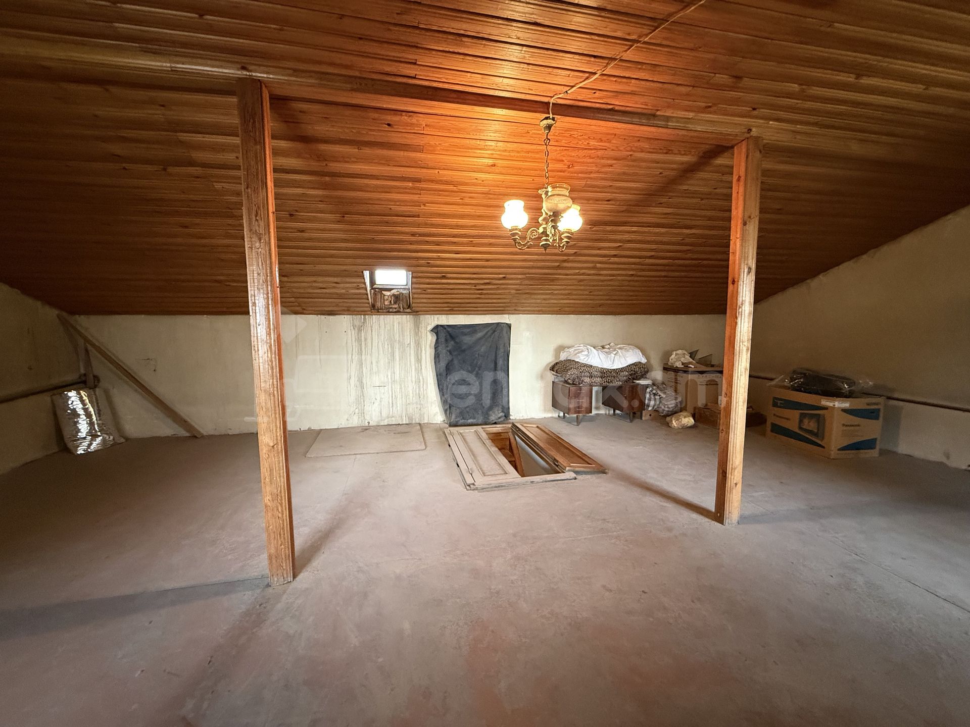 6 Սենյականոց Սեփական Տուն, 300քմ, Կապիտալ Վերանորոգված, Ավտոտնակով