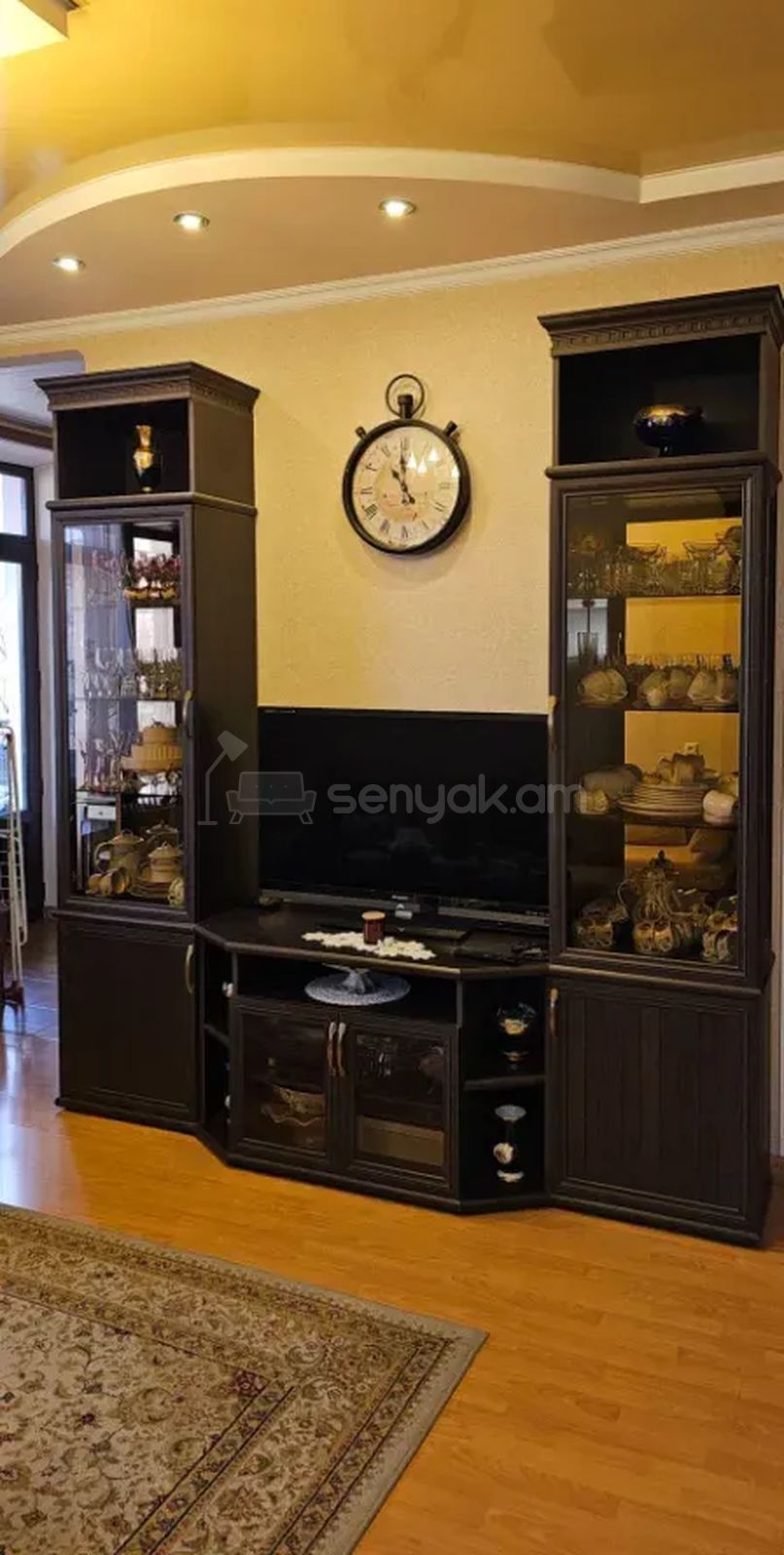 3 Սենյականոց Բնակարան Քարե Շենքում, 59քմ, 4/5 հարկ, Կապիտալ Վերանորոգված