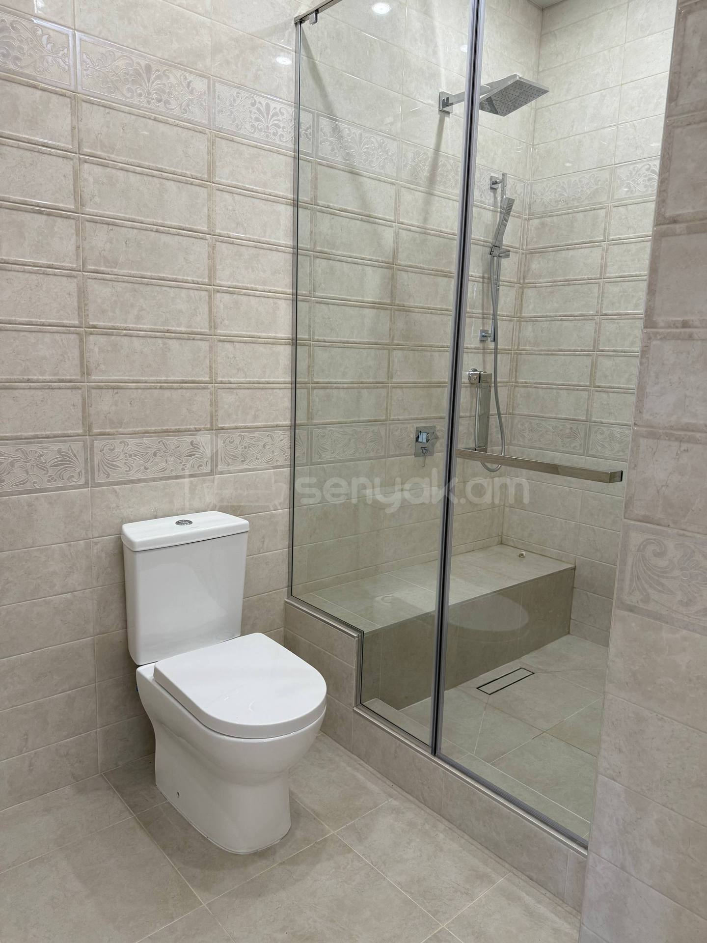 4 Սենյականոց Շքեղ Առանձնատուն, 192քմ, Ավտոտնակով