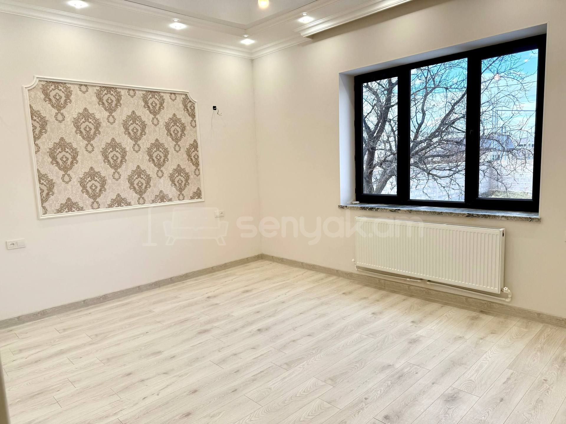 4 Սենյականոց Շքեղ Առանձնատուն, 192քմ, Ավտոտնակով