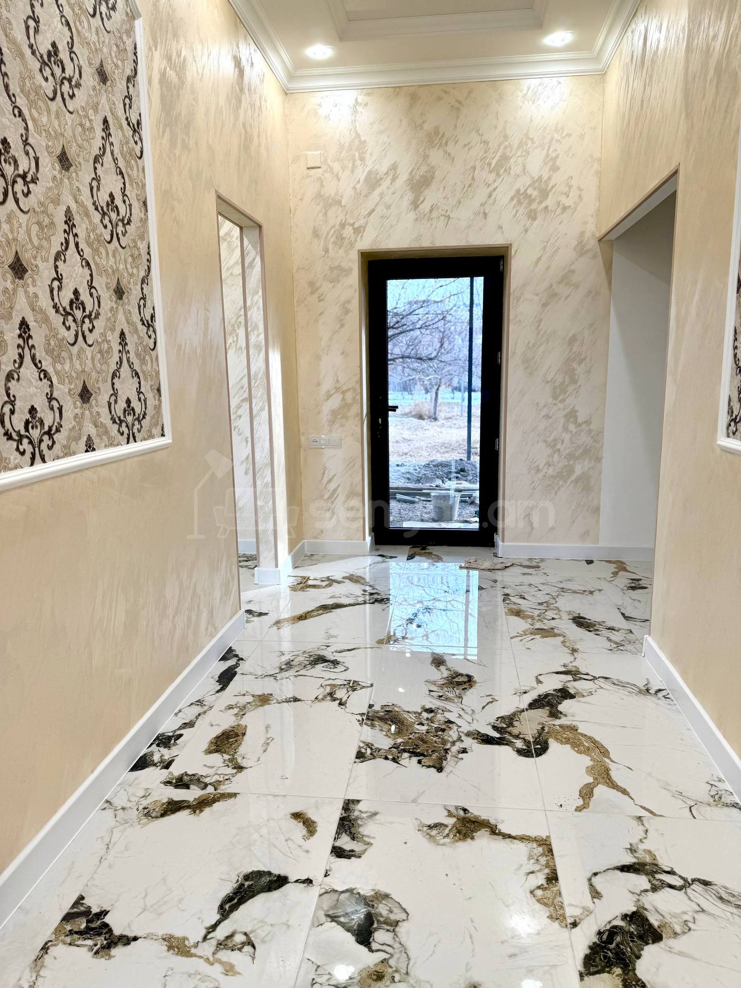 4 Սենյականոց Շքեղ Առանձնատուն, 192քմ, Ավտոտնակով