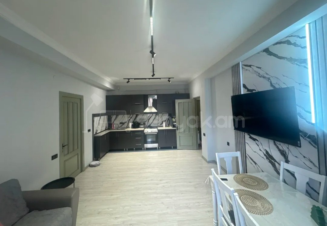 2 Սենյականոց Բնակարան Նորակառույցում, 52քմ, 7/9 հարկ, Դիզայներական Վերանորոգված