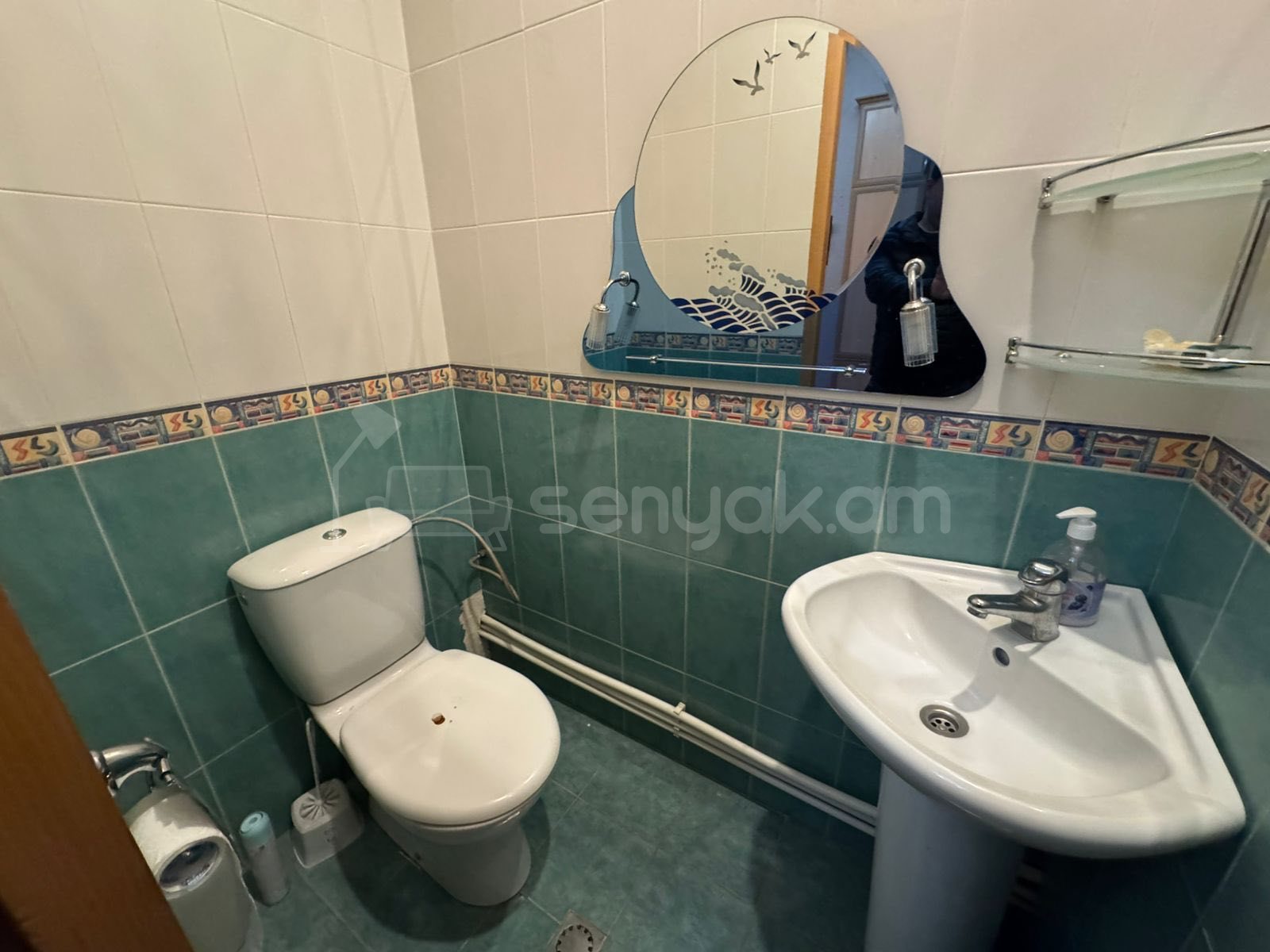 3 Սենյականոց Բնակարան Քարե Շենքում, 78քմ, 4/5 հարկ, Նորմալ Վիճակում