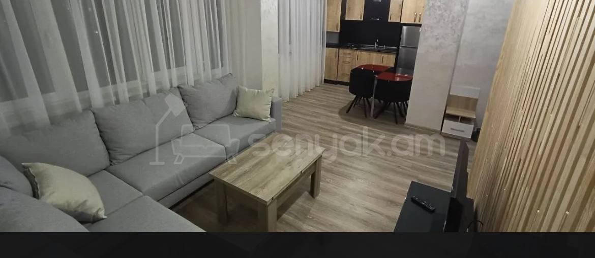 1 Սենյականոց Բնակարան, 42քմ, 8/9 հարկ, Կապիտալ Վերանորոգված, Կահավորված