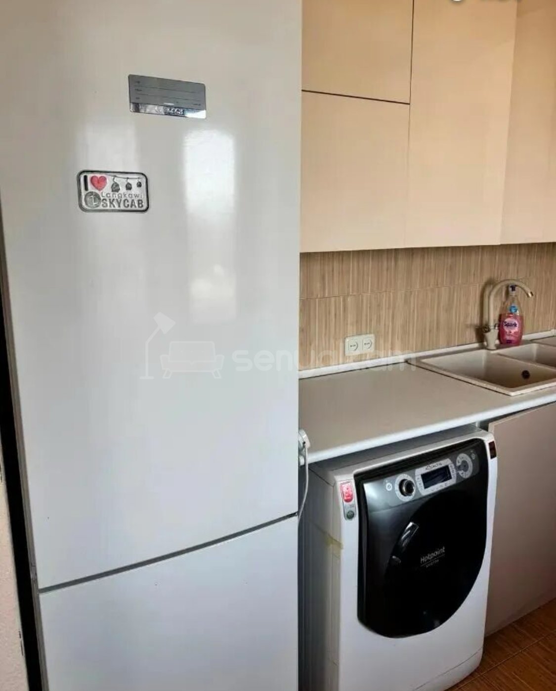 2 Սենյականոց Բնակարան Քարե Շենքում, 54քմ, 5/5 հարկ, Կապիտալ Վերանորոգված