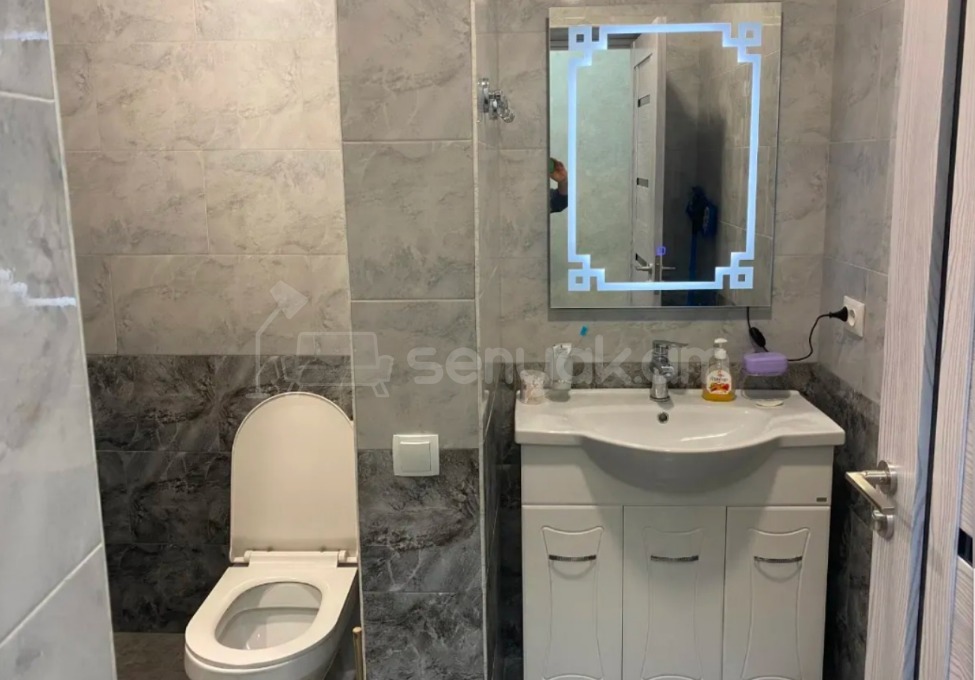 2 Սենյականոց Բնակարան, 56քմ, 8/9 հարկ, Կապիտալ Վերանորոգված, Կահավորված